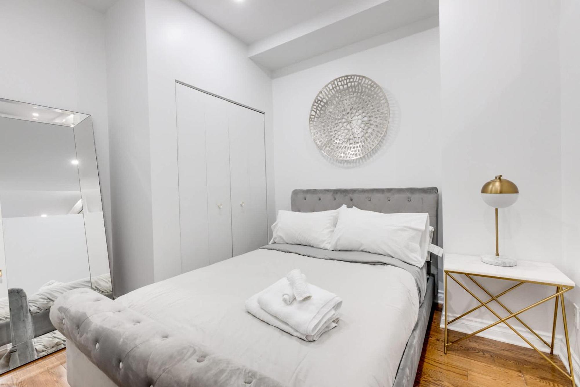 M11 - Stylish & Cozy 2Bdr In Plateau Montreal Apartment Екстериор снимка